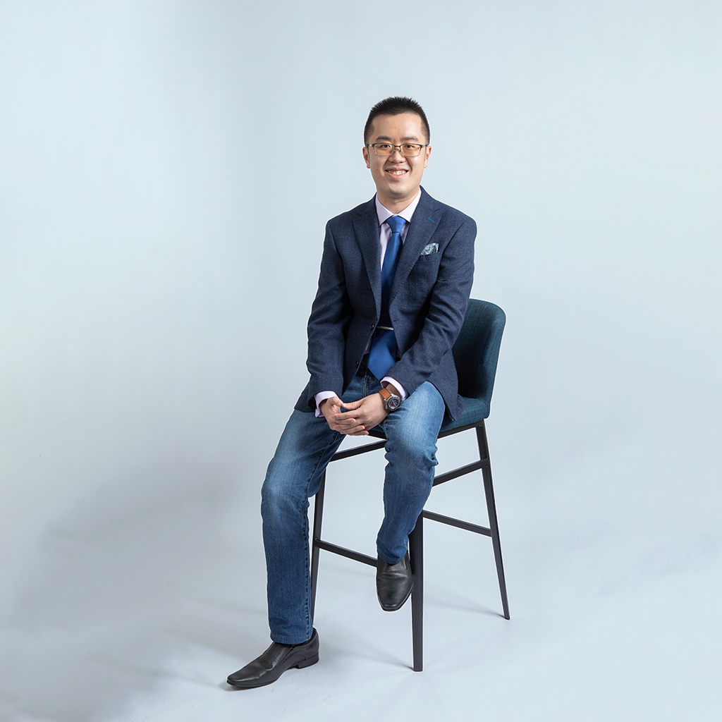 Portrait of Laurence Putra Franslay